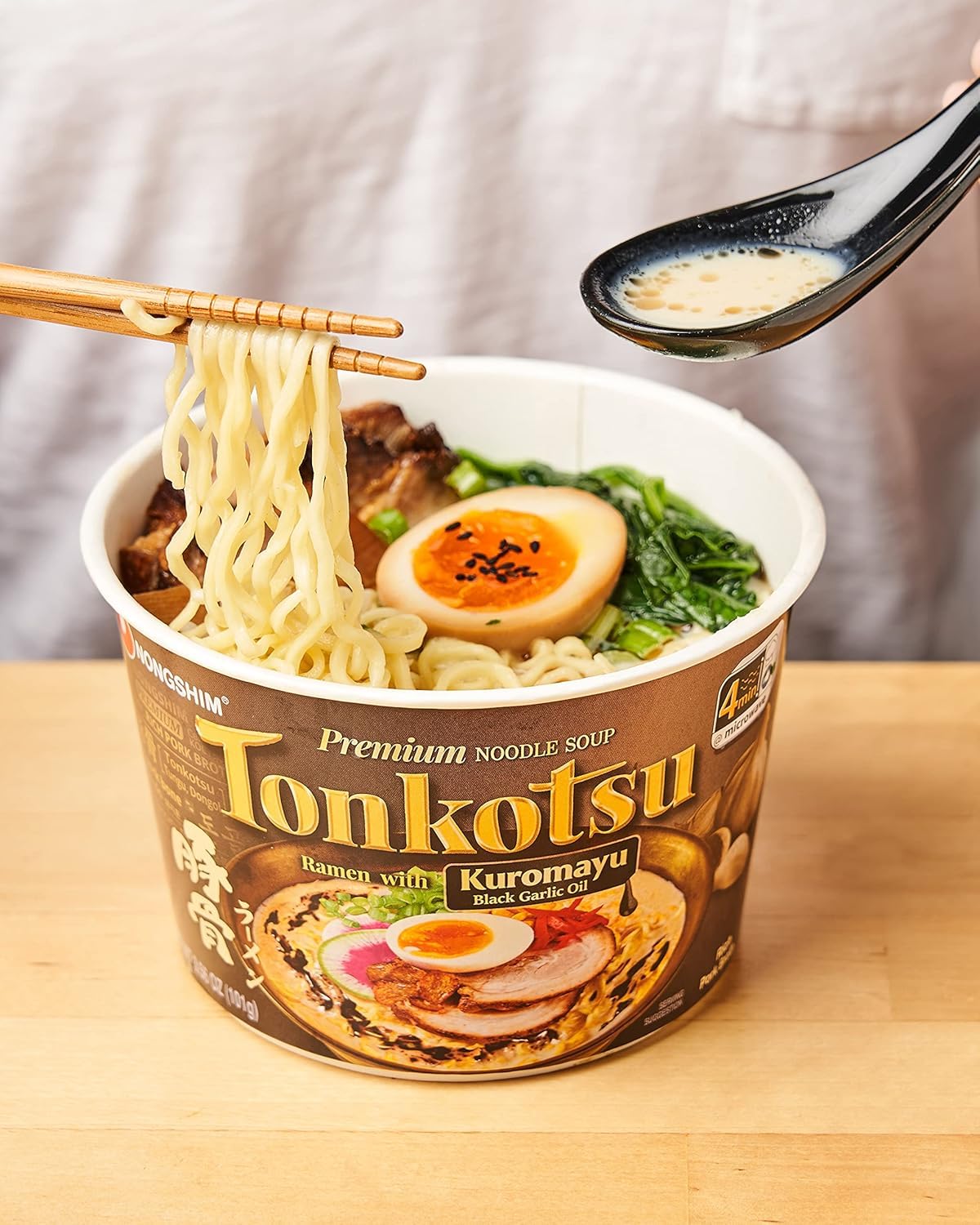 Nongshim Tonkotsu Ramen Kuromayu Noodle Big Bowl, 3.56 Ounce (Pack Of 6) – Clutter-Free Pantry Staple for Intentional Kitchens