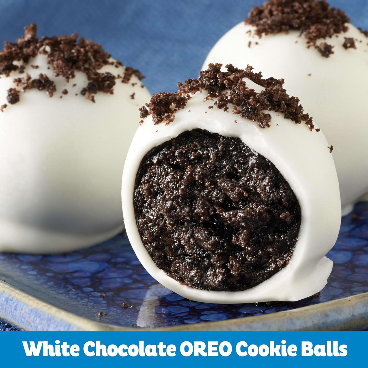 OREO Chocolate Sandwich Cookies, 3 Family Packs – Housewarming and Hostess Gift Basket Staple, Resealable