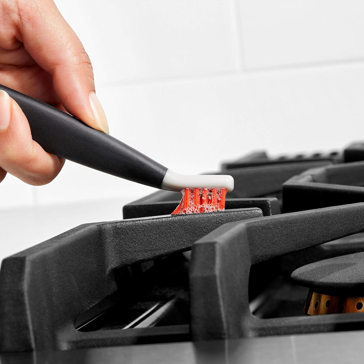 OXO Good Grips Deep Clean Brush Set – Comfortable Grip Brush for Stress-Free Weekend Deep Cleans