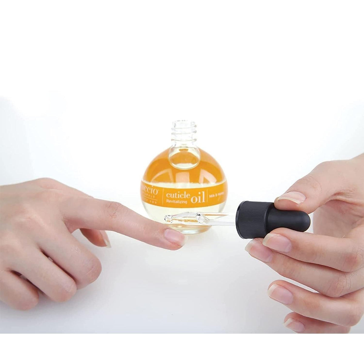 pack configurations of 1, 2, or 3 bottles to suit single users and gift-givers