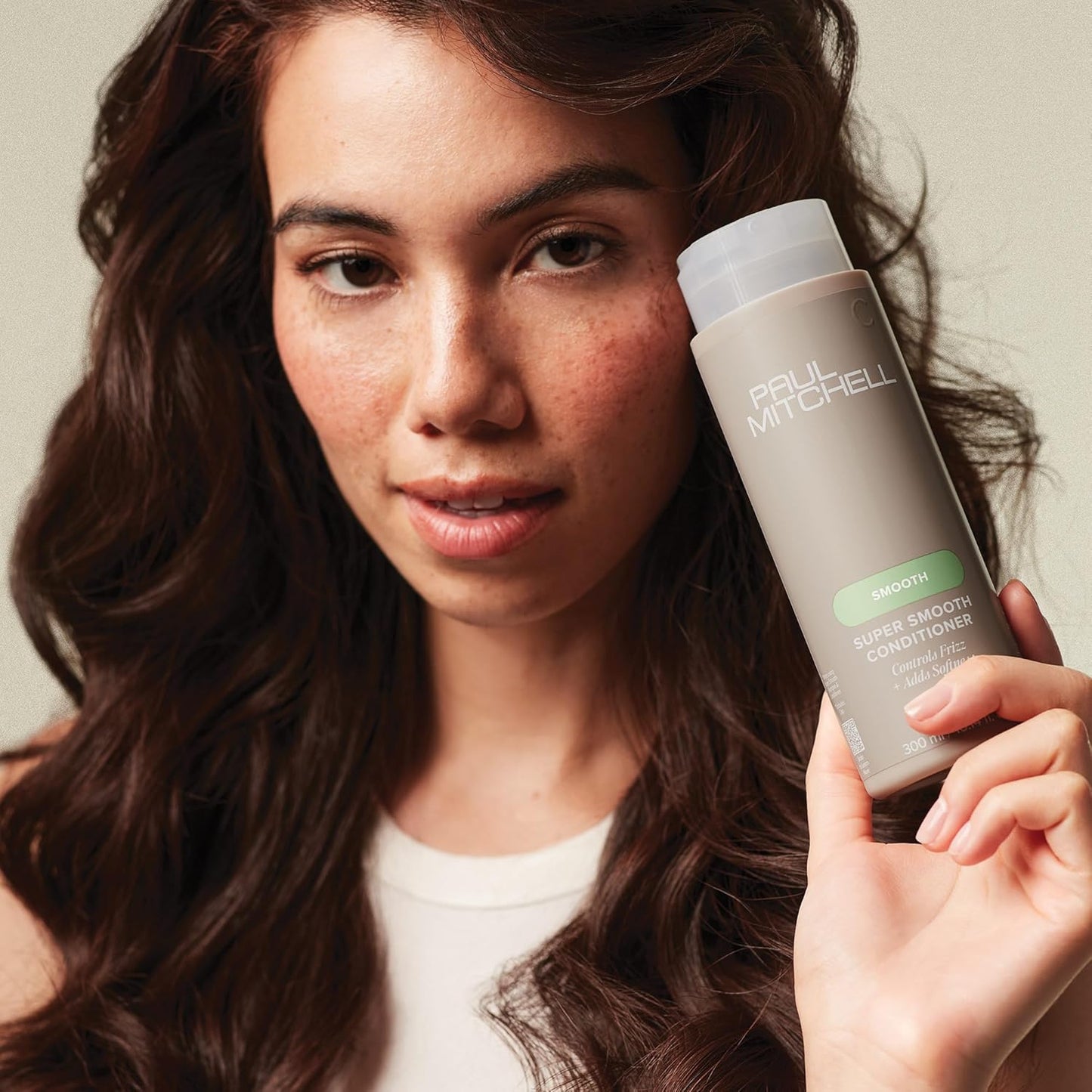 Paul Mitchell Super Smooth Conditioner – Thoughtful Birthday Gift for Her, Salon-Quality Frizz Fix