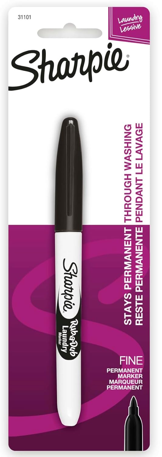 permanent ink formulated to bond with cloth fibers