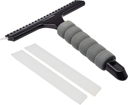 removable non-slip handle for tight-space use and compact storage