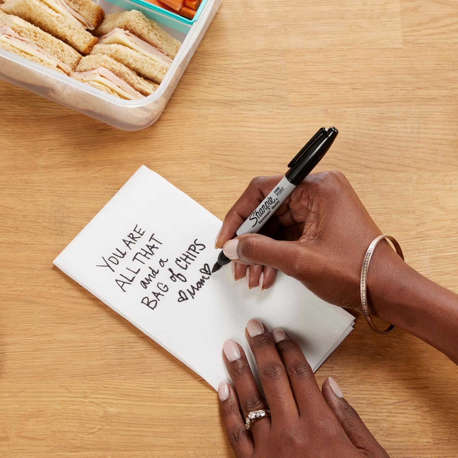 Sharpie Permanent Markers, Fine Point, Black, 12 Count - Thoughtful Holiday Gift for Students and DIY Hobbyists
