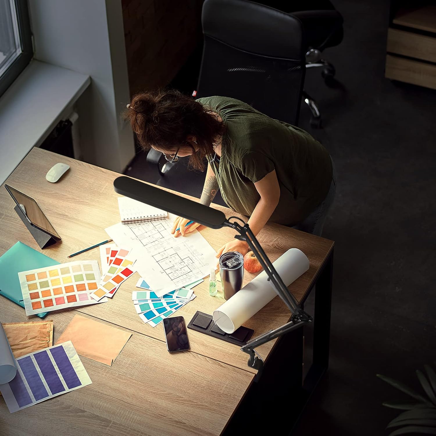 SKYLEO Desk Lamp – Minimalist Workstation Light, Clean Lines and Neutral White Finish with Clamp Mount