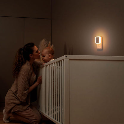 Sujeet Night Light 8-Pack – Compact Square Plug-in Design for Clean, Uncluttered Hallways and Bedrooms