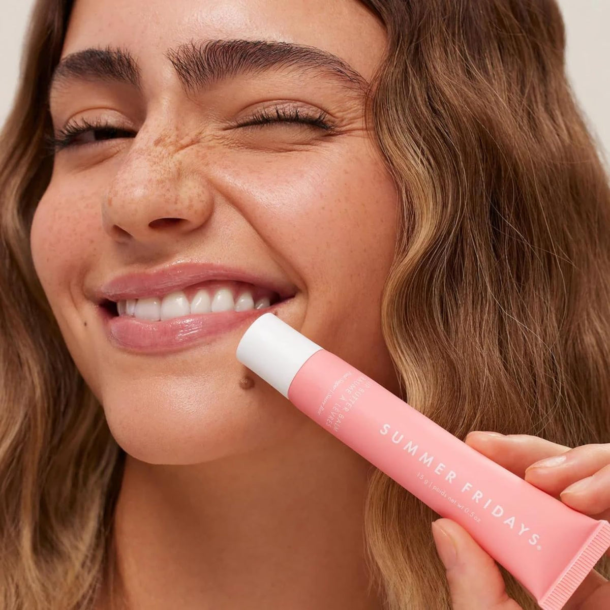 Summer Fridays Lip Butter Balm - Streamlined Lip Care for Minimalist Makeup Bags, Hybrid Balm and Gloss for Intentional Everyday Wear