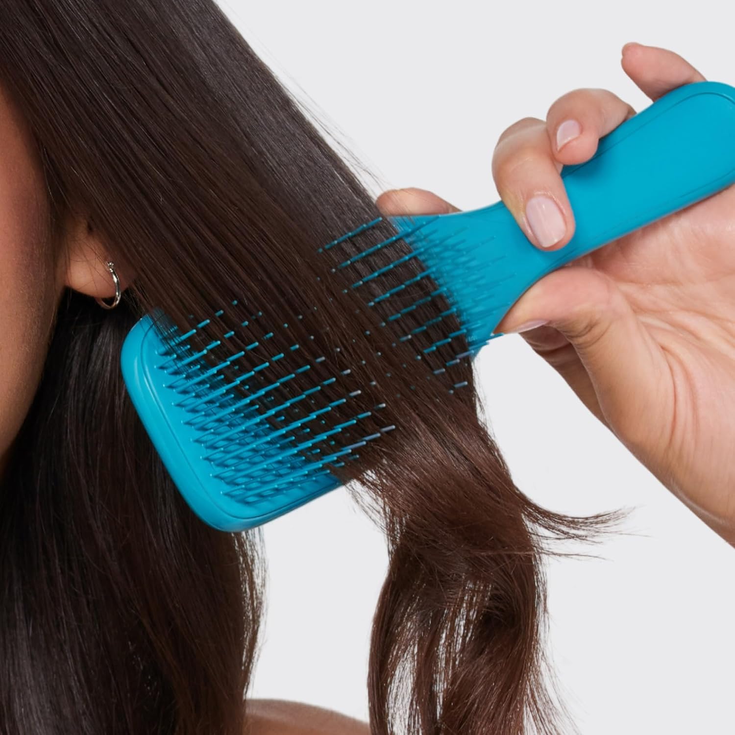 Tangle Teezer Ultimate Detangler Brush – Holiday Gift for Him and Her, Unisex Breakage-Reducing Styling Brush