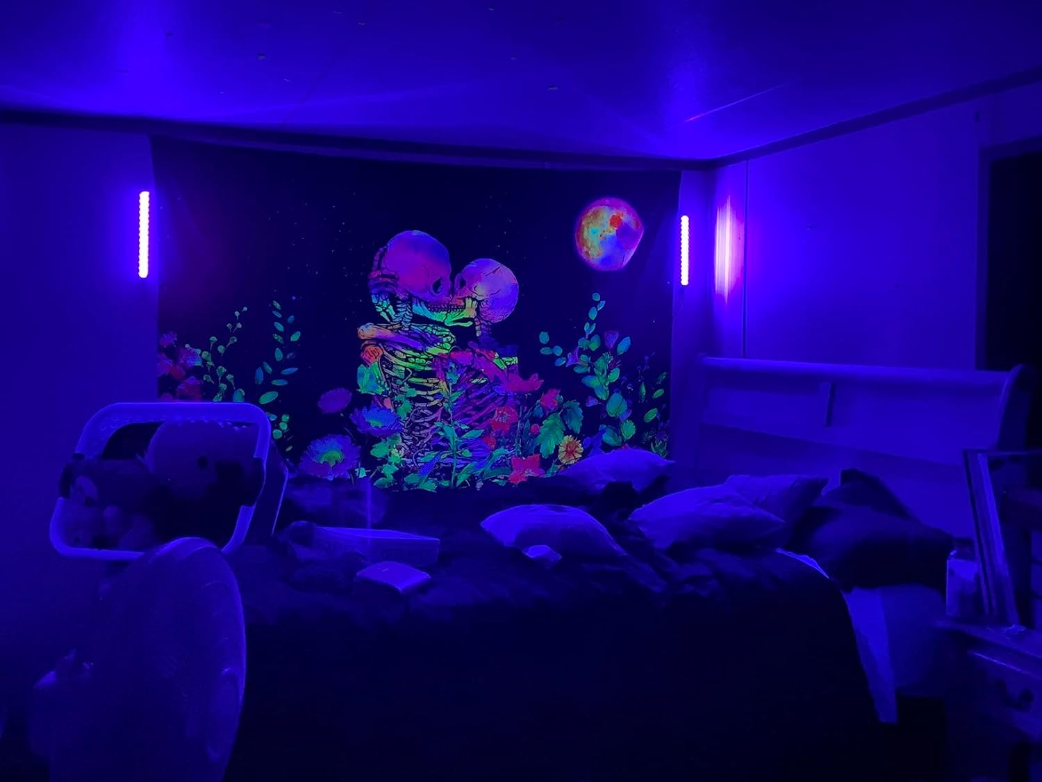 THLITURE Black Light Bar 2 Pack – Unique Birthday Gift for Teens and College Students, Glow Party and Dorm Decor Light