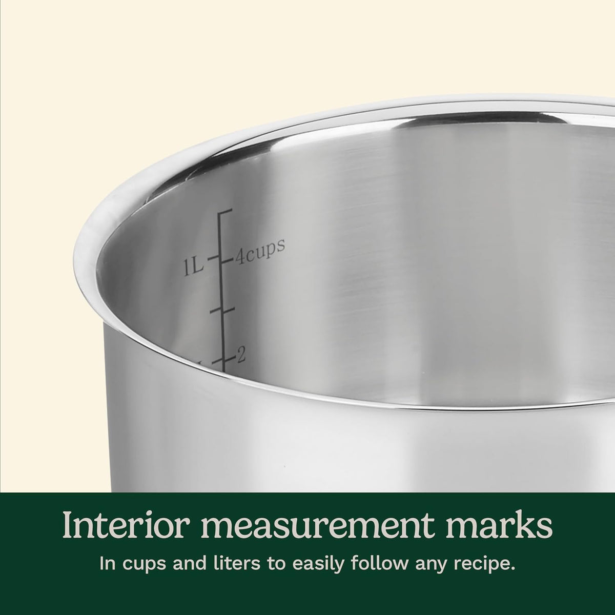 tight-fitting flavor lock lid with drip-free pouring spout