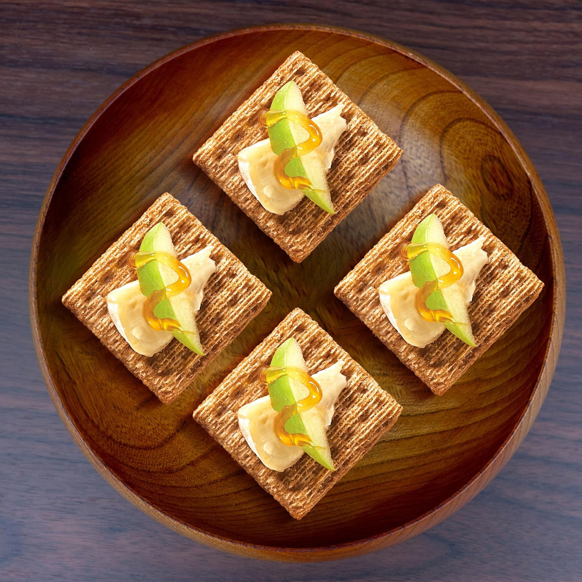 Triscuit Cinnamon Brown Sugar Whole Grain Wheat Crackers, Non-GMO Whole Grain Alternative to Holiday Cookies
