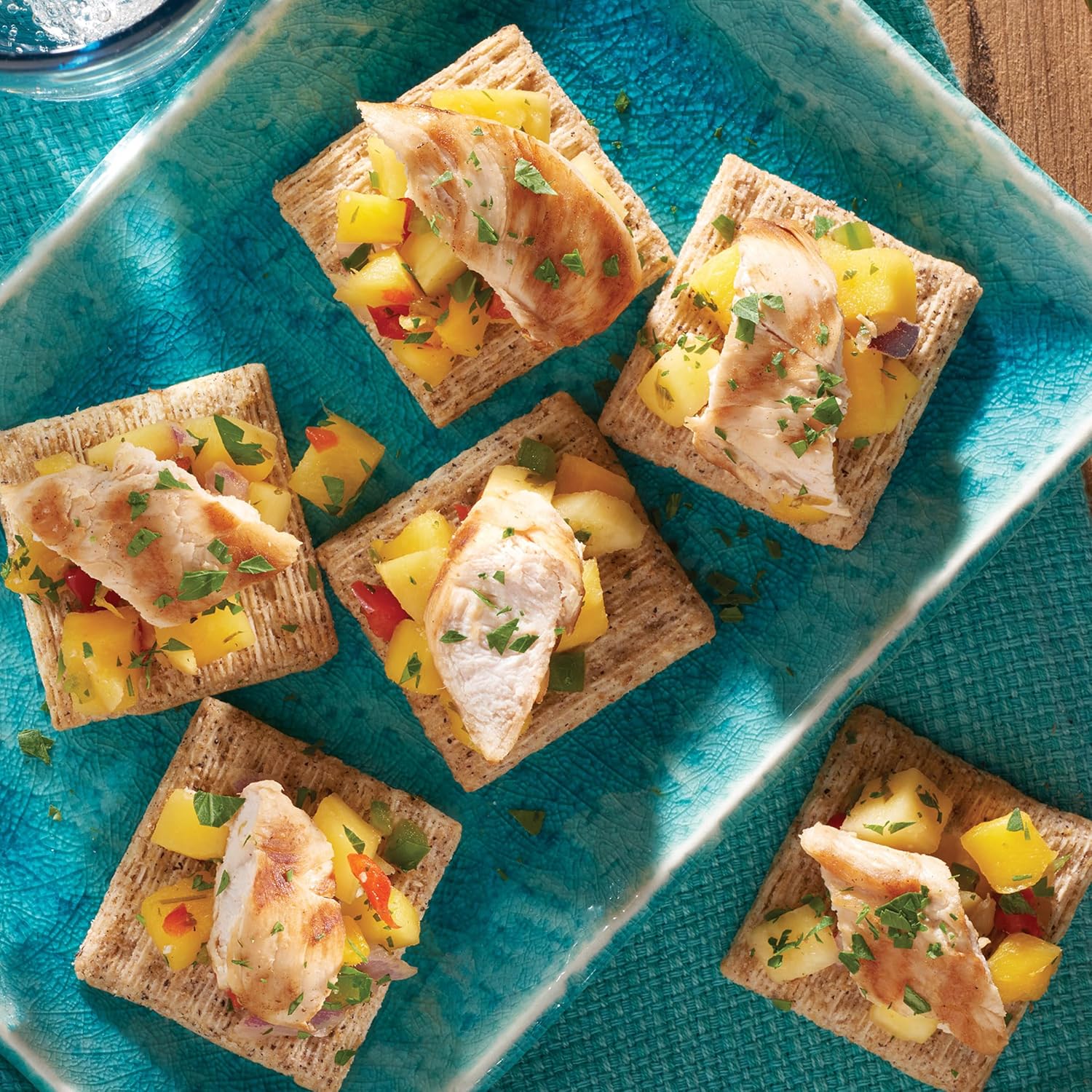 Triscuit Reduced Fat Whole Wheat Crackers – Portable Patio Snack for Al Fresco Gatherings