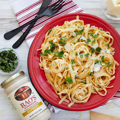 two flavor variants: classic alfredo and roasted garlic alfredo