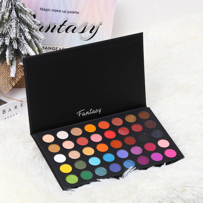 UCANBE Eye Makeup Palette – Holiday Gift Set for Her, Long-Lasting Blendable Shadows in Travel-Friendly Case