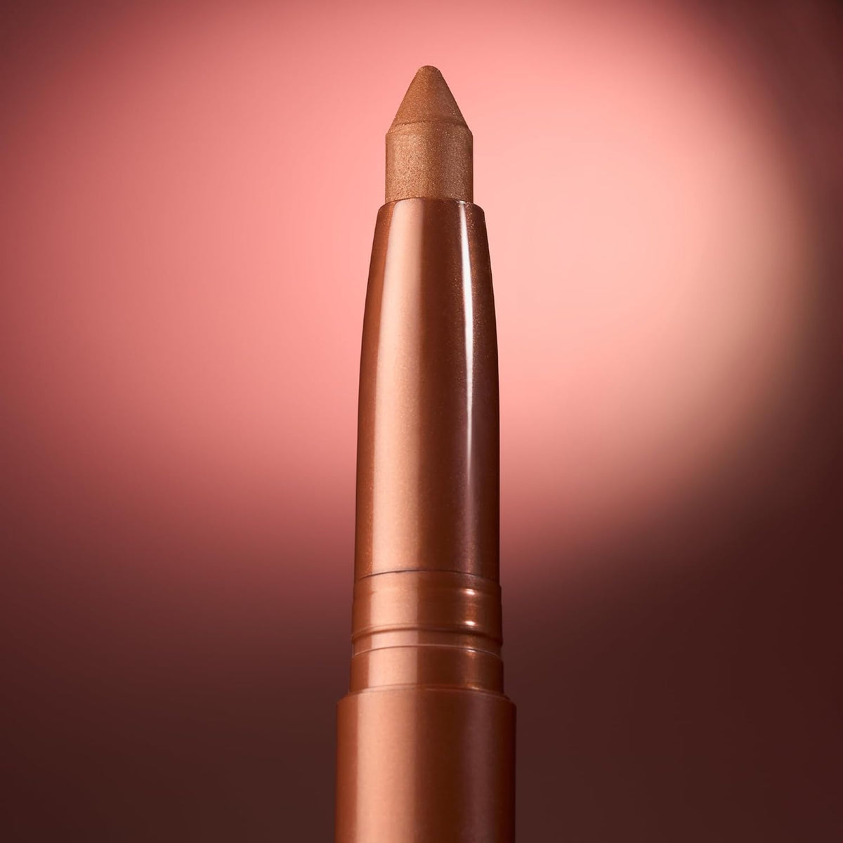 vitamin e and caffeine-enriched formula for soothing and de-puffing the eye area